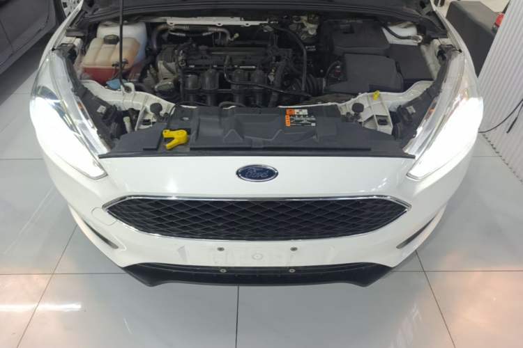 Used Ford Focus 2018 Hatchback Classic 1.6L Automatic Trendy SmartDrive Edition Engine Bay