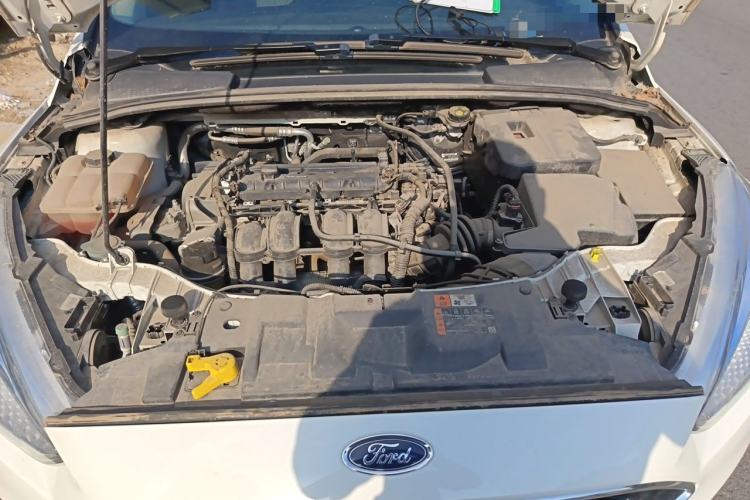 Used Ford Focus 2018 Hatchback Classic 1.6L Automatic Trendy SmartDrive Edition Engine Bay
