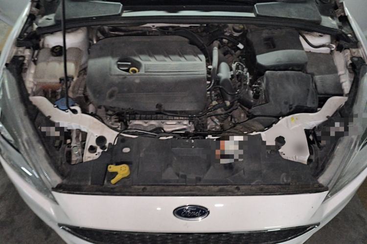 Used Ford Focus 2018 Hatchback Classic EcoBoost 180 Automatic Elite Model Engine Bay