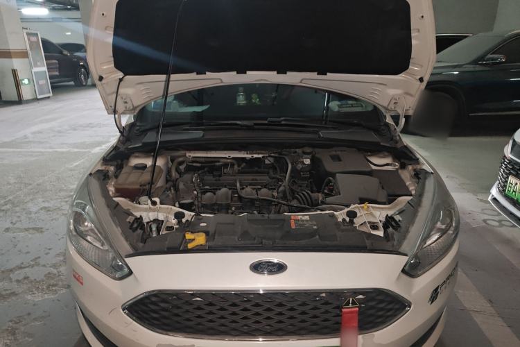 Used Ford Focus 2018 Hatchback Classic 1.6L Automatic Trendy SmartDrive Edition Engine Bay