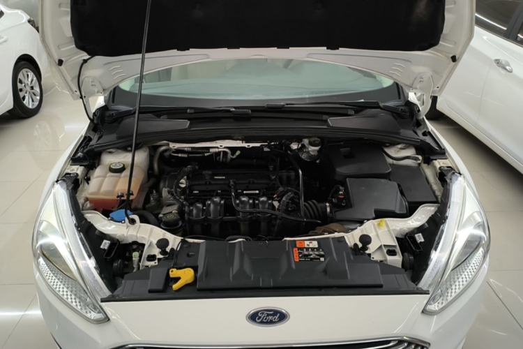 Used Ford Focus 2018 Sedan Classic 1.6L Automatic Comfort Plus Smart Drive Version Engine Bay