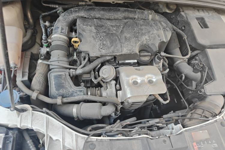 Used Ford Focus 2018 Sedan Classic EcoBoost 125 Automatic Supercharged Style SmartDrive Edition Engine Bay