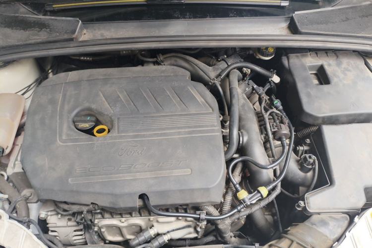 Used Ford Focus 2018 Sedan Classic EcoBoost 180 Automatic Elite Model Engine Bay