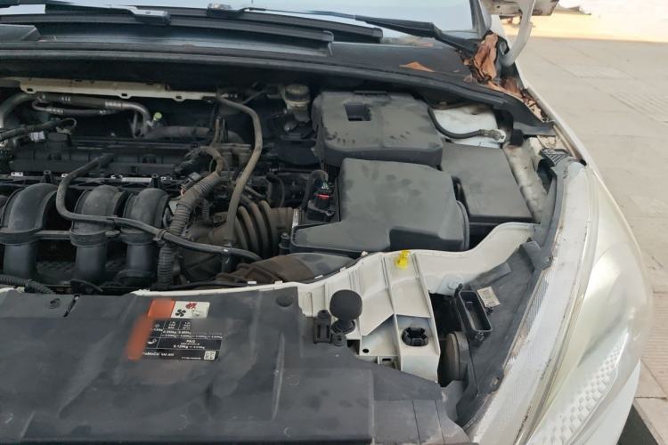 Used Ford Focus 2018 Hatchback Classic 1.6L Manual Comfort Plus SmartDrive Edition Engine Bay Left