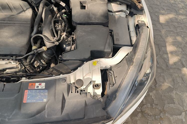 Used Ford Focus 2018 Sedan Classic EcoBoost 180 Automatic Elite Model Engine Bay Left