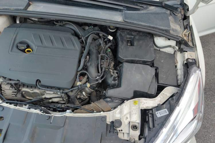 Used Ford Focus 2018 Sedan Classic EcoBoost 180 Automatic Elite Model Engine Bay Left