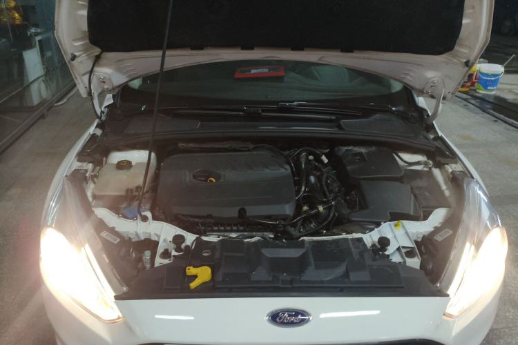 Used Ford Focus 2018 Hatchback Classic EcoBoost 180 Automatic Elite Model Engine Bay