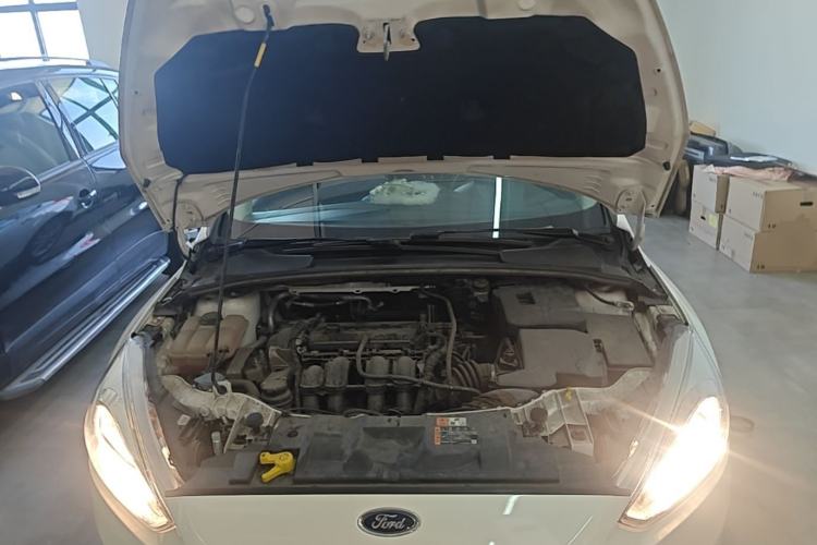 Used Ford Focus 2018 Hatchback Classic 1.6L Automatic Trendy SmartDrive Edition Engine Bay