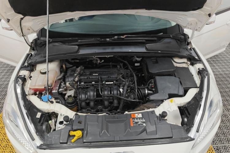 Used Ford Focus 2018 Sedan Classic 1.6L Automatic Comfort Plus Smart Drive Version Engine Bay