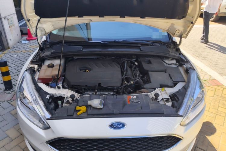 Used Ford Focus 2018 Hatchback Classic EcoBoost 180 Automatic Elite Model Engine Bay