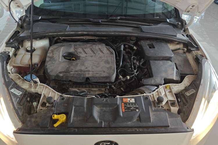 Used Ford Focus 2018 Sedan Classic EcoBoost 180 Automatic Elite Model Engine Bay