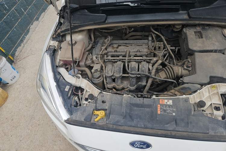 Used Ford Focus 2018 Sedan Classic 1.6L Automatic Comfort Plus Smart Drive Version Engine Bay Right