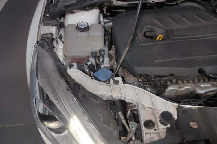 Used Ford Focus 2018 Sedan Classic EcoBoost 180 Automatic Flagship Model Engine Bay Right