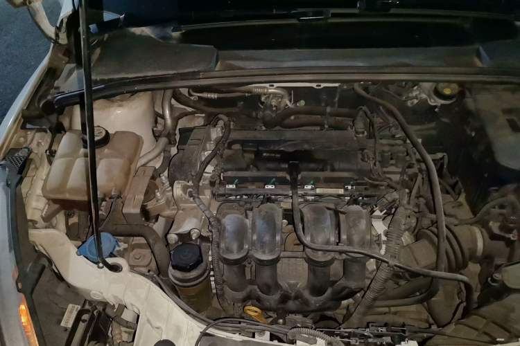 Used Ford Focus 2018 Sedan Classic 1.6L Automatic Trendy SmartDrive Edition Engine Bay Right