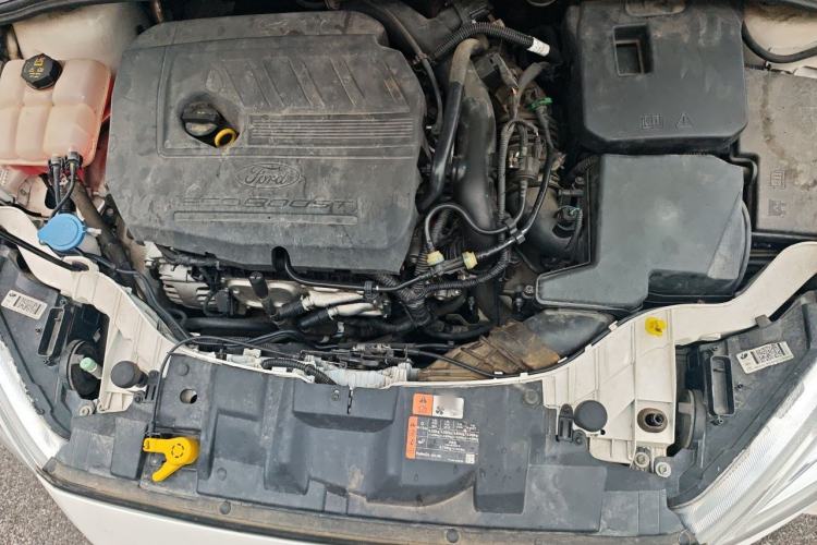 Used Ford Focus 2018 Hatchback Classic EcoBoost 180 Automatic Elite Model Engine Bay