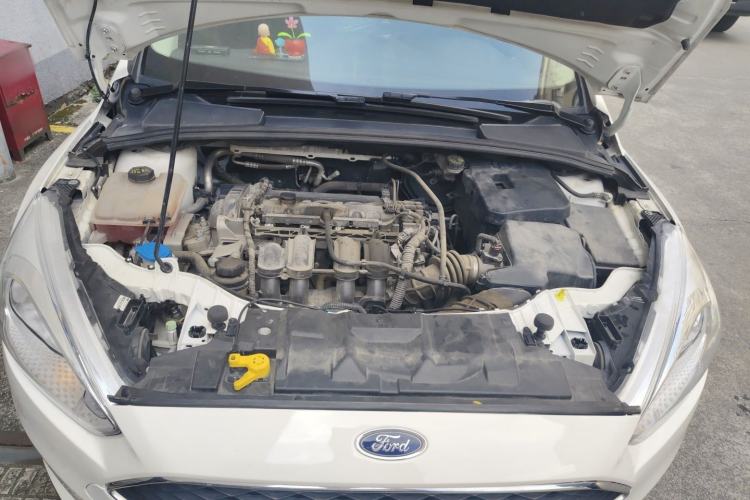 Used Ford Focus 2018 Hatchback Classic 1.6L Automatic Comfort Plus SmartDrive Edition Engine Bay