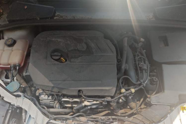 Used Ford Focus 2018 Hatchback Classic EcoBoost 180 Automatic Elite Model Engine Bay