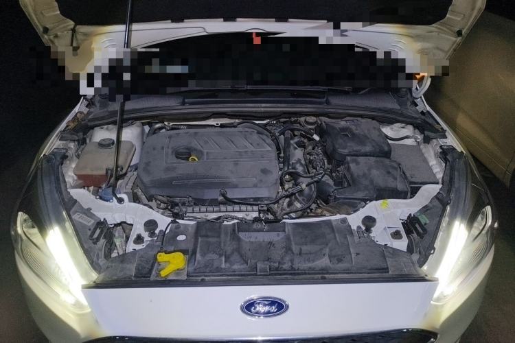 Used Ford Focus 2018 Hatchback Classic EcoBoost 180 Automatic Elite Model Engine Bay