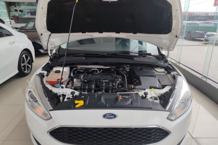 Used Ford Focus 2018 Hatchback Classic 1.6L Automatic Trendy SmartDrive Edition Engine Bay