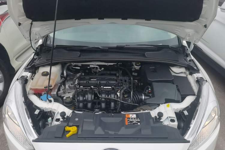 Used Ford Focus 2018 Hatchback Classic 1.6L Automatic Comfort Plus SmartDrive Edition Engine Bay