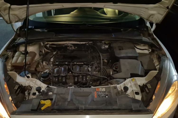 Used Ford Focus 2018 Sedan Classic 1.6L Automatic Trendy SmartDrive Edition Engine Bay
