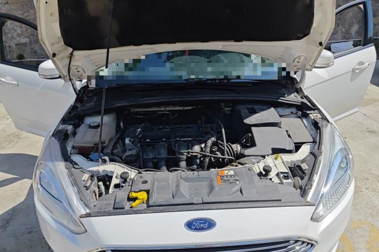Used Ford Focus 2018 Sedan Classic 1.6L Automatic Trendy SmartDrive Edition Engine Bay