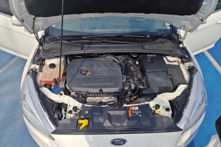 Used Ford Focus 2018 Hatchback Classic EcoBoost 180 Automatic Elite Model Engine Bay