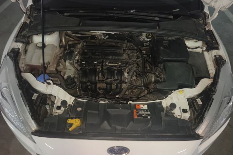 Used Ford Focus 2018 Sedan Classic 1.6L Automatic Trendy SmartDrive Edition Engine Bay