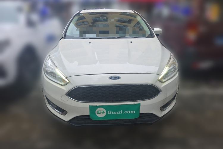 Used Ford Focus 2018 Hatchback Classic EcoBoost 180 Automatic Elite Model Exterior 1