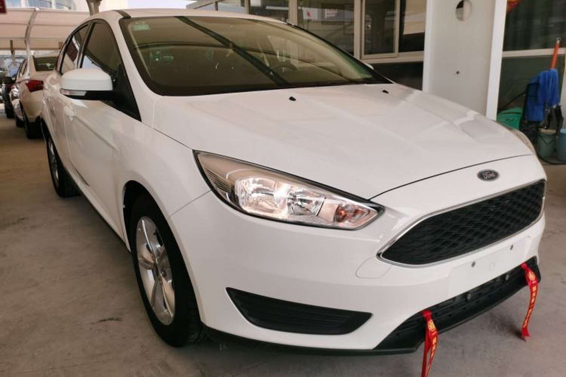 Used Ford Focus 2018 Hatchback Classic 1.6L Automatic Comfort Plus SmartDrive Edition Exterior 1