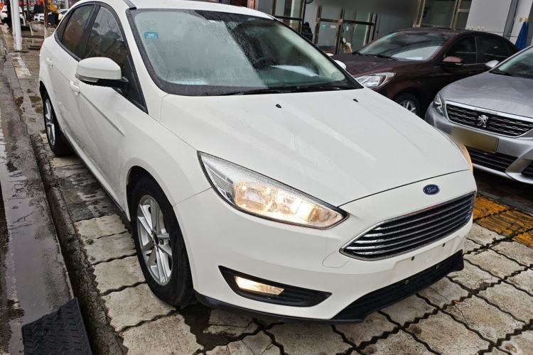 Used Ford Focus 2018 Sedan Classic 1.6L Automatic Trendy SmartDrive Edition Exterior 1