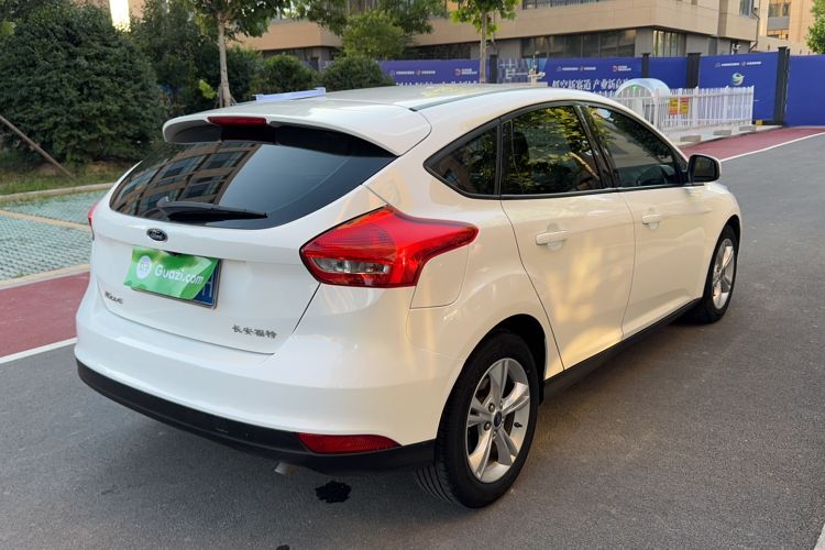 Used Ford Focus 2018 Hatchback Classic 1.6L Automatic Comfort Plus SmartDrive Edition Exterior 1