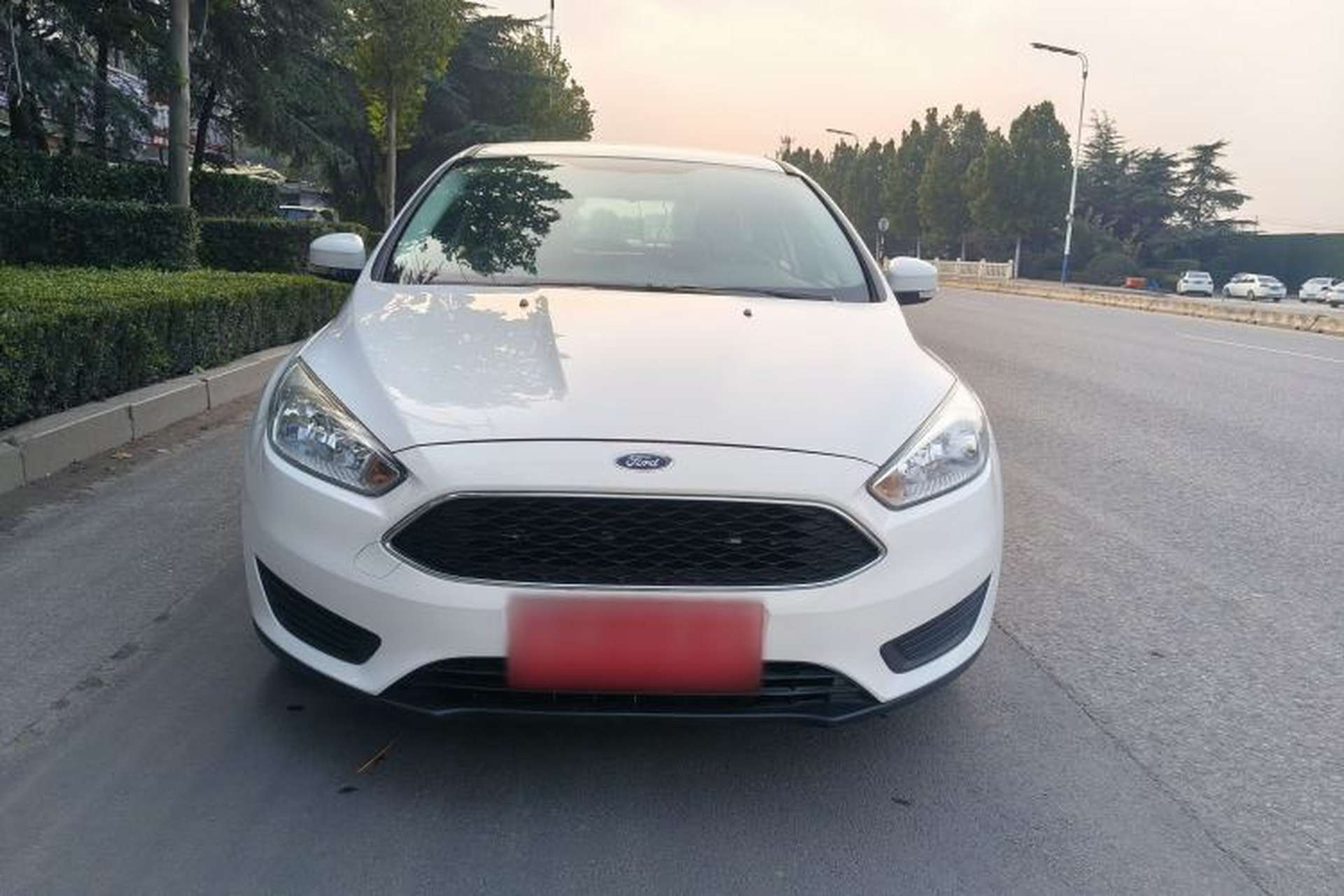 Used Ford Focus 2018 Hatchback Classic 1.6L Automatic Comfort Plus SmartDrive Edition Exterior 1