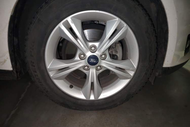 Used Ford Focus 2018 Hatchback Classic 1.6L Manual Comfort Plus SmartDrive Edition Exterior 1