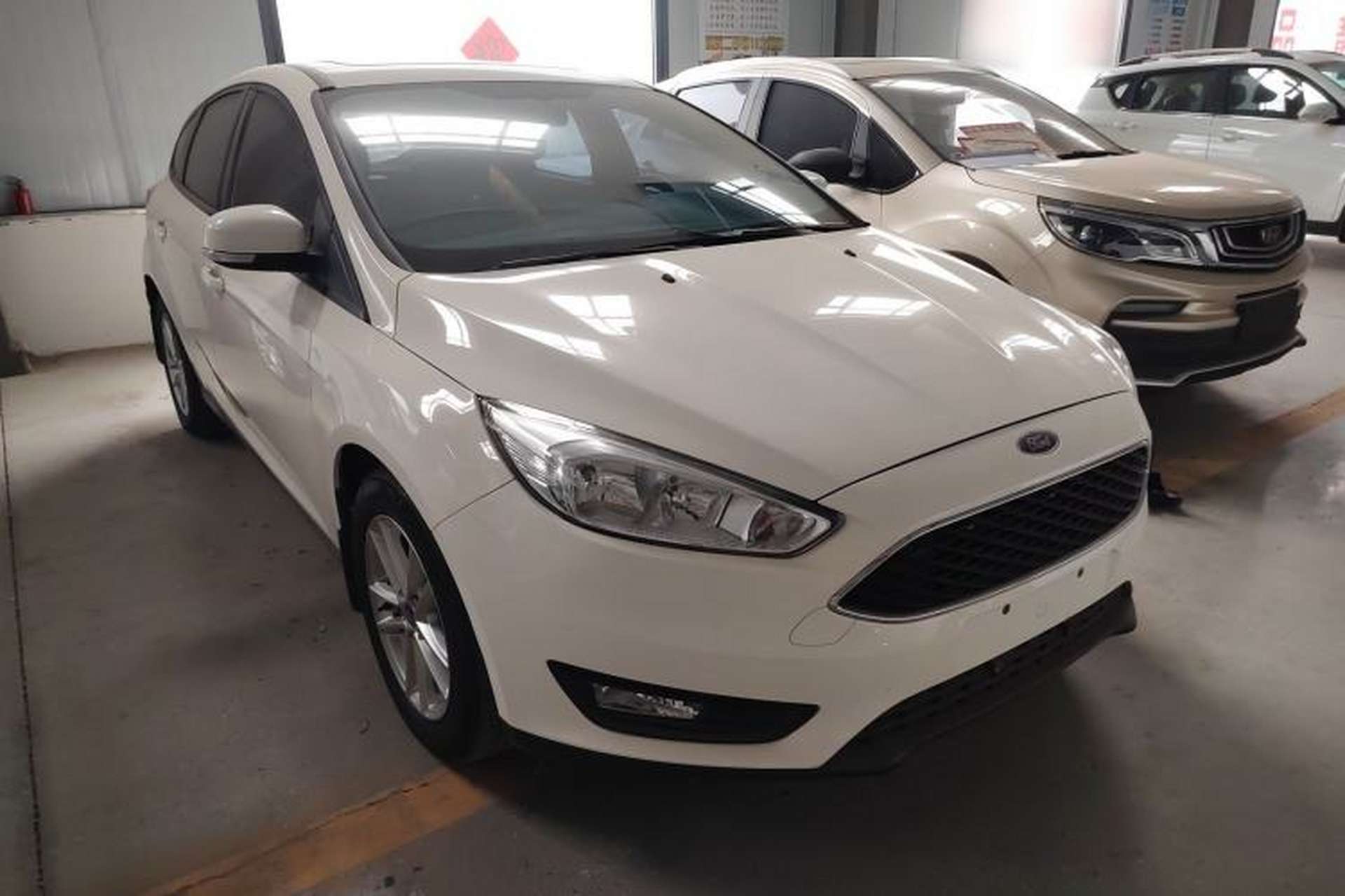 Used Ford Focus 2018 Hatchback Classic 1.6L Automatic Trendy SmartDrive Edition Exterior 1