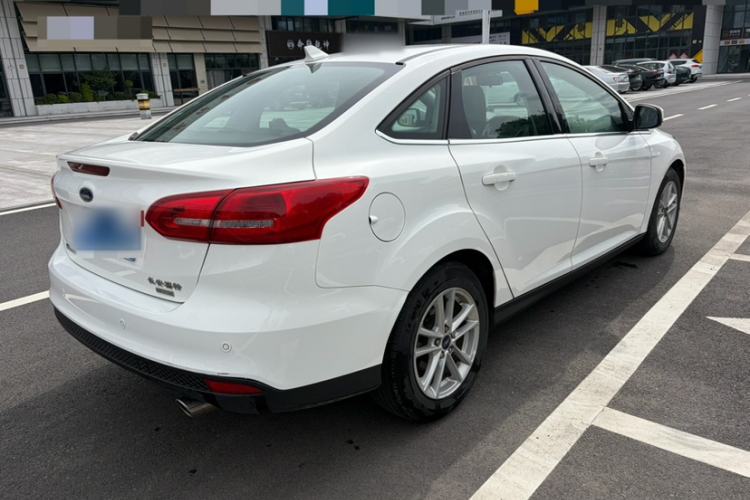 Used Ford Focus 2018 Sedan Classic EcoBoost 180 Automatic Elite Model Exterior 1
