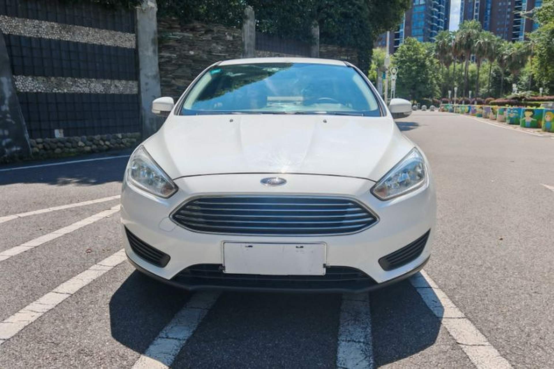 Used Ford Focus 2018 Sedan Classic 1.6L Automatic Comfort Plus Smart Drive Version Exterior 1