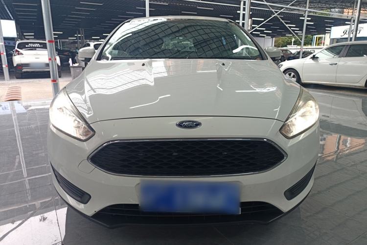 Used Ford Focus 2018 Hatchback Classic 1.6L Automatic Comfort Plus SmartDrive Edition Exterior 1