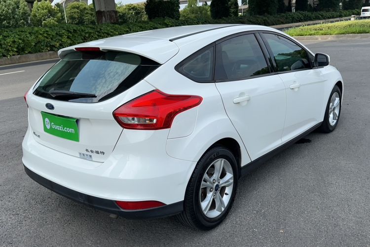 Used Ford Focus 2018 Hatchback Classic 1.6L Automatic Comfort Plus SmartDrive Edition Exterior 2