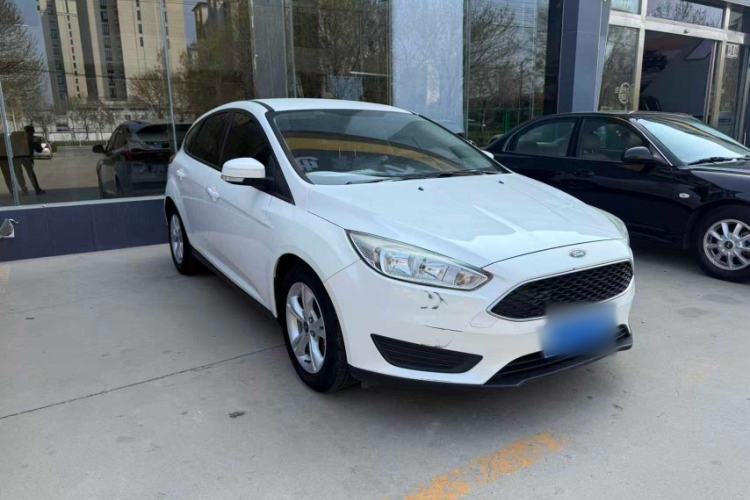 Used Ford Focus 2018 Hatchback Classic 1.6L Automatic Comfort Plus SmartDrive Edition Exterior 2