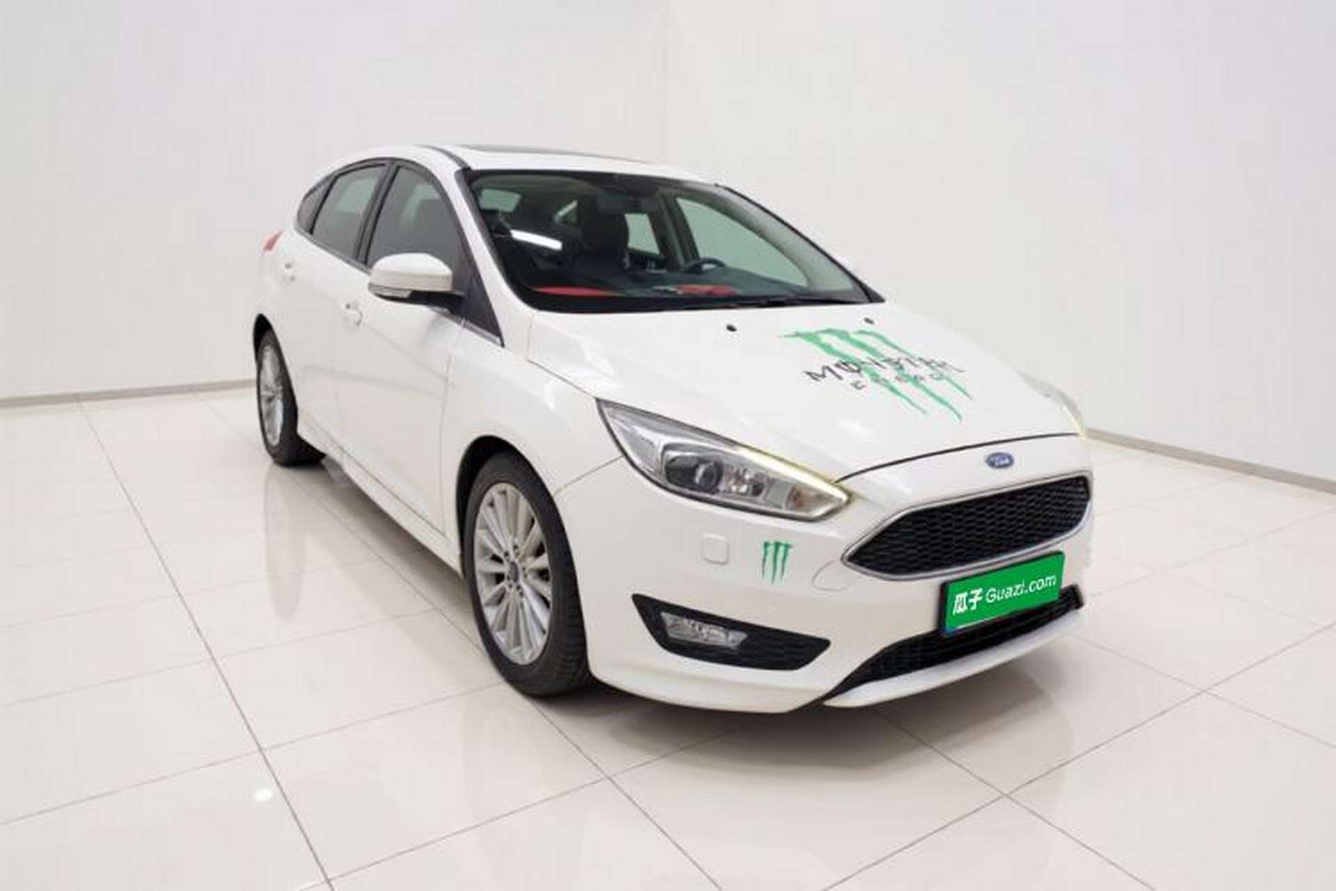 Used Ford Focus 2018 Hatchback Classic EcoBoost 180 Automatic Sport Edition Exterior 2