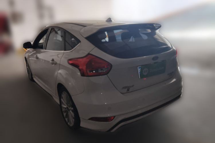 Used Ford Focus 2018 Hatchback Classic EcoBoost 180 Automatic Sport Edition Exterior 3