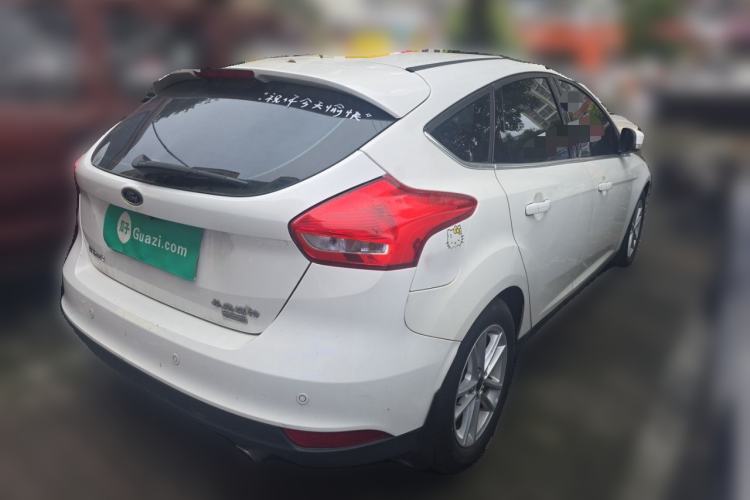 Used Ford Focus 2018 Hatchback Classic EcoBoost 180 Automatic Elite Model Exterior 5