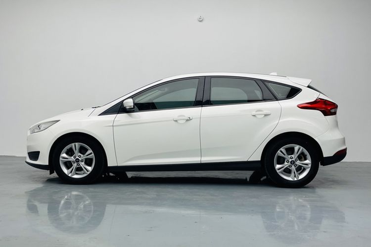Used Ford Focus 2018 Hatchback Classic 1.6L Automatic Comfort Plus SmartDrive Edition Exterior 6