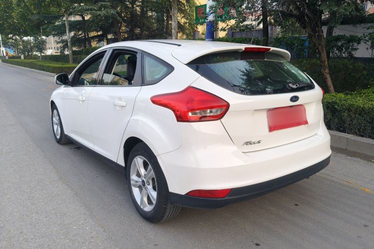 Used Ford Focus 2018 Hatchback Classic 1.6L Automatic Comfort Plus SmartDrive Edition Exterior 6