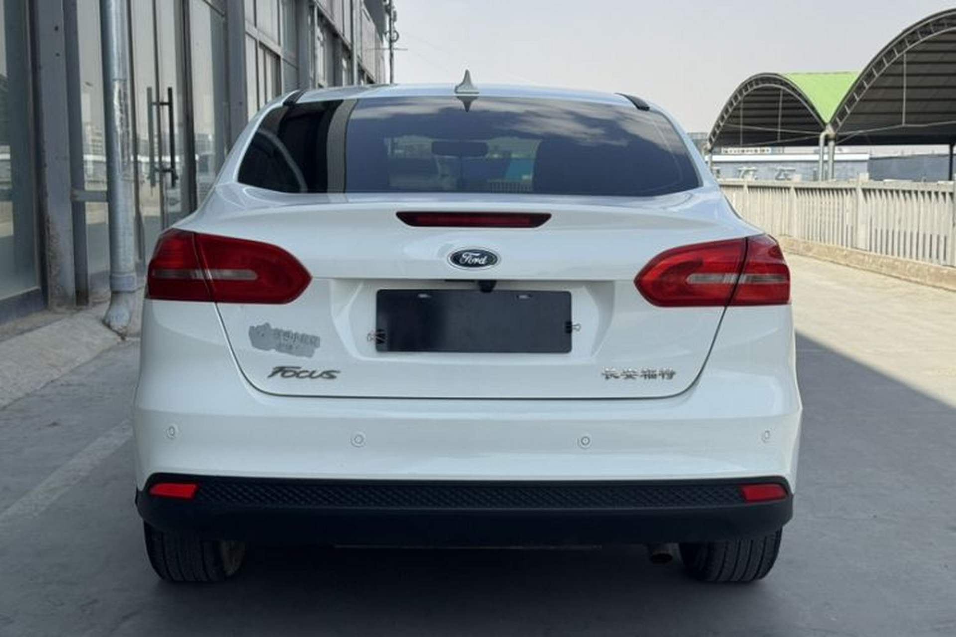Used Ford Focus 2018 Sedan Classic 1.6L Automatic Trendy SmartDrive Edition Exterior 7