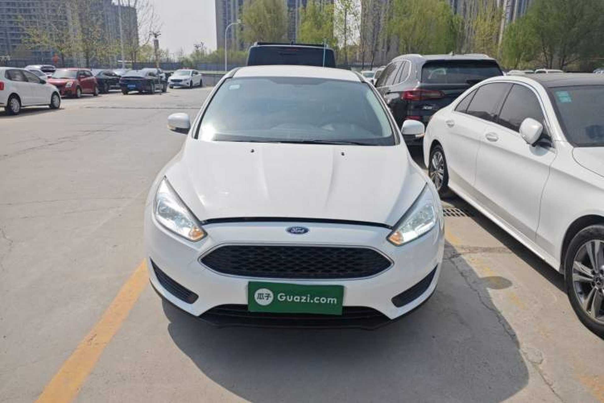 Used Ford Focus 2018 Hatchback Classic 1.6L Automatic Comfort Plus SmartDrive Edition Front