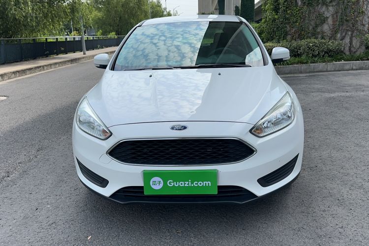 Used Ford Focus 2018 Hatchback Classic 1.6L Automatic Comfort Plus SmartDrive Edition Front