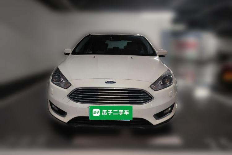Used Ford Focus 2018 Sedan Classic EcoBoost 180 Automatic Flagship Model Front
