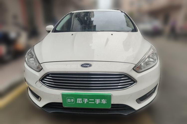 Used Ford Focus 2018 Sedan Classic EcoBoost 180 Automatic Elite Model Front